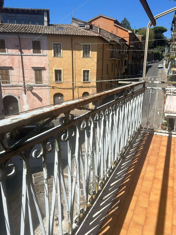 appartamento in vendita a Ronciglione