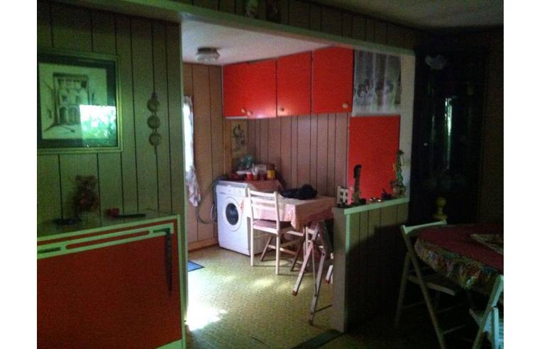 casa indipendente in vendita a Ronciglione