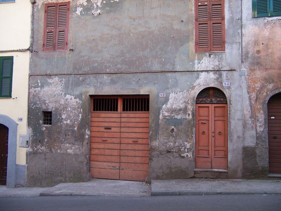 intera palazzina in vendita a Ronciglione
