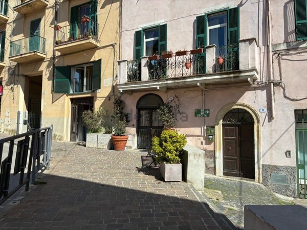 appartamento in vendita a Ronciglione