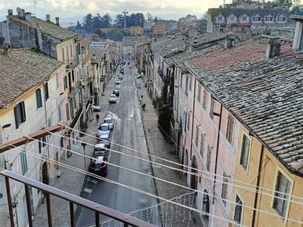appartamento in vendita a Ronciglione