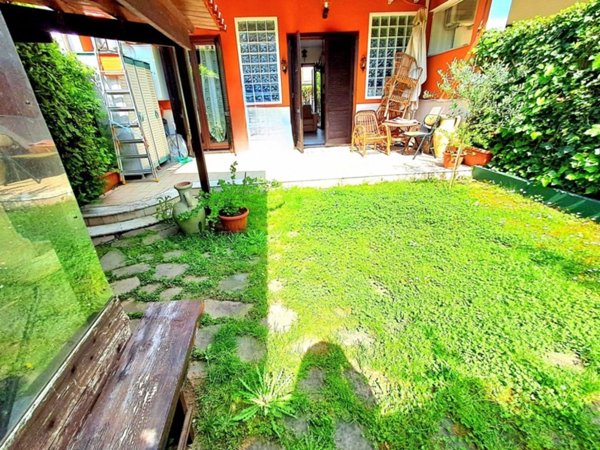 casa indipendente in vendita a Ronciglione