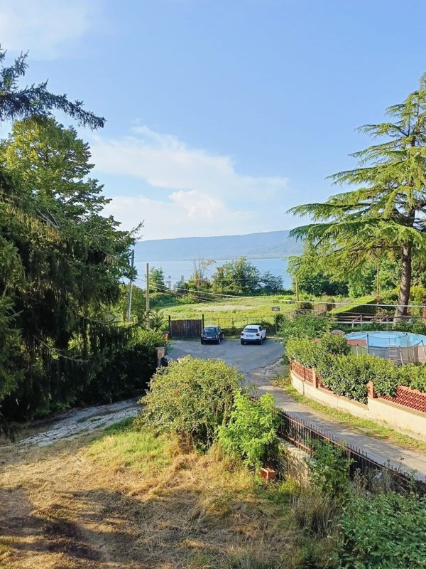 casa indipendente in vendita a Ronciglione