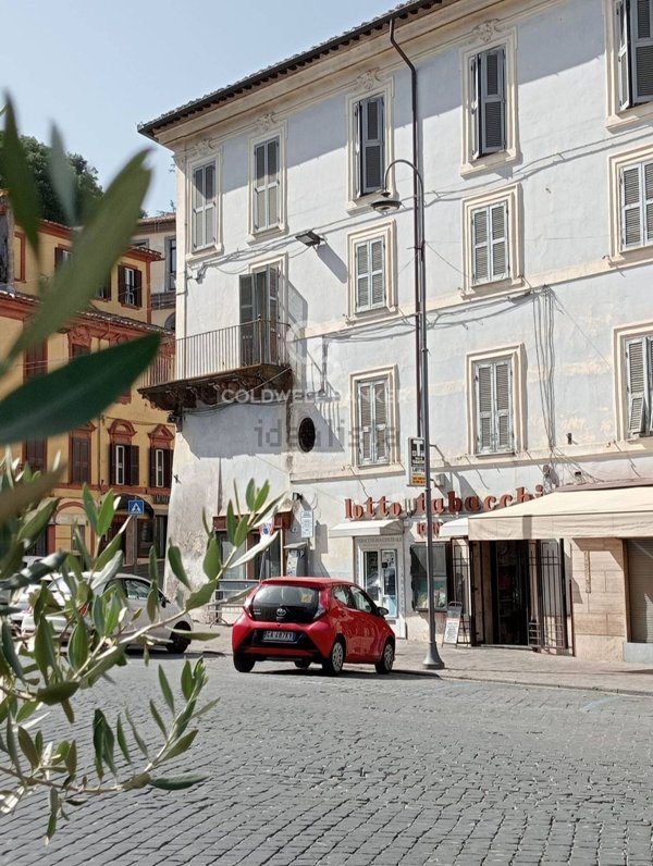 appartamento in vendita a Ronciglione