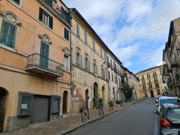 appartamento in vendita a Ronciglione