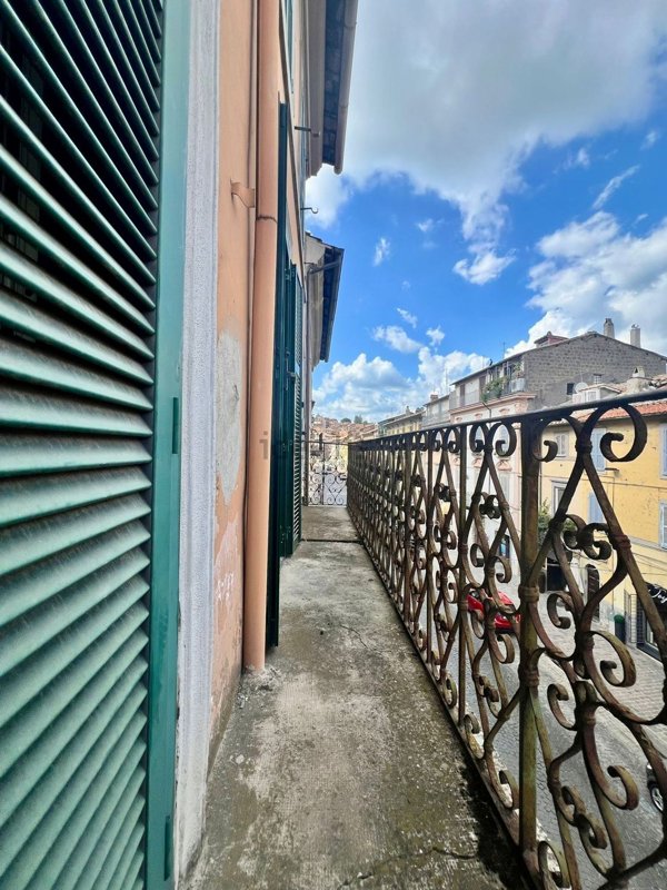 appartamento in vendita a Ronciglione