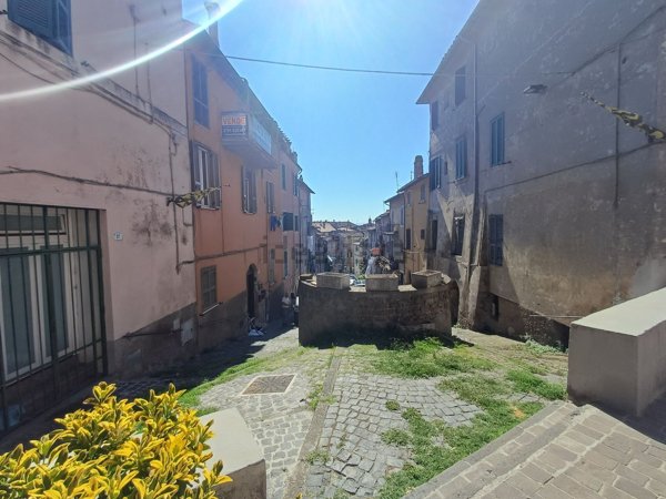 appartamento in vendita a Ronciglione