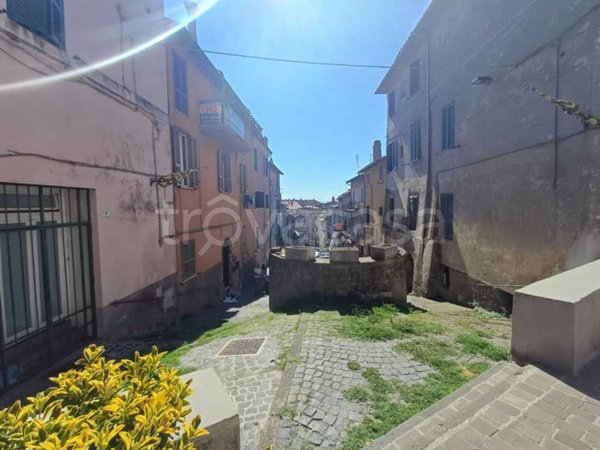 appartamento in vendita a Ronciglione