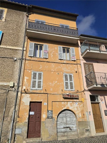 appartamento in vendita a Ronciglione