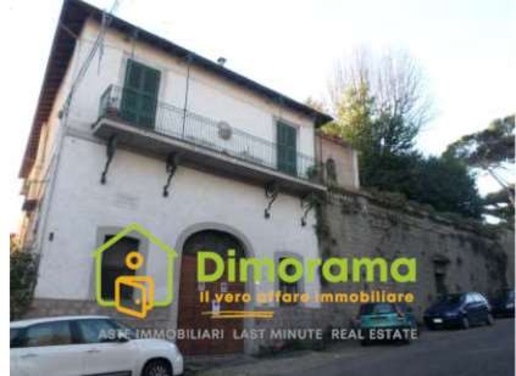 appartamento in vendita a Ronciglione