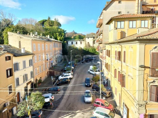 appartamento in vendita a Ronciglione