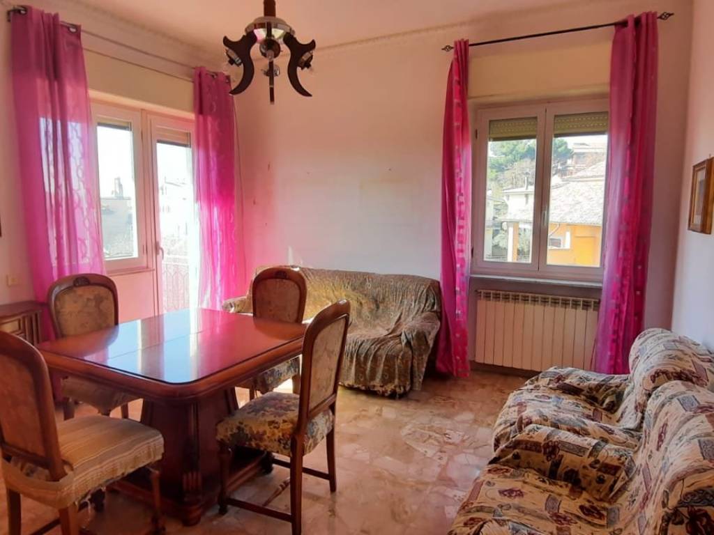 appartamento in vendita a Ronciglione