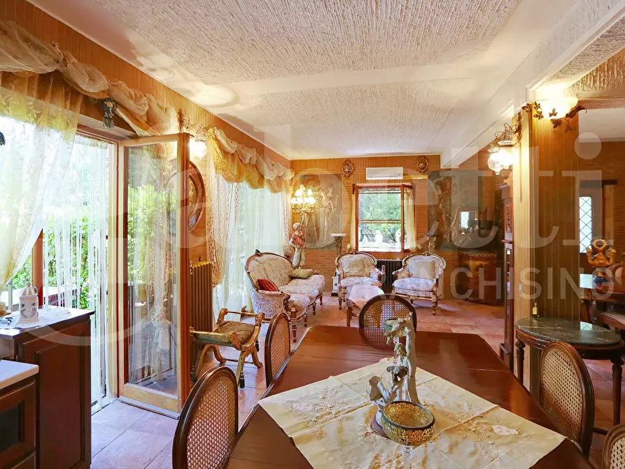 casa indipendente in vendita a Ronciglione