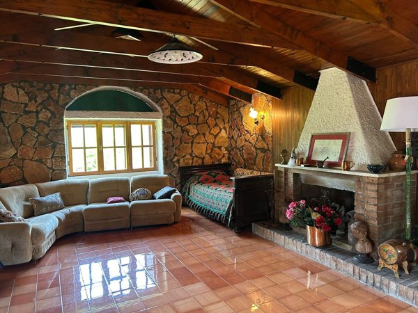 casa indipendente in vendita a Ronciglione