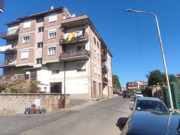 appartamento in vendita a Ronciglione