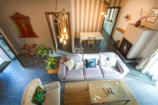 casa indipendente in vendita a Ronciglione