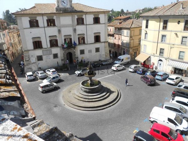 appartamento in vendita a Ronciglione