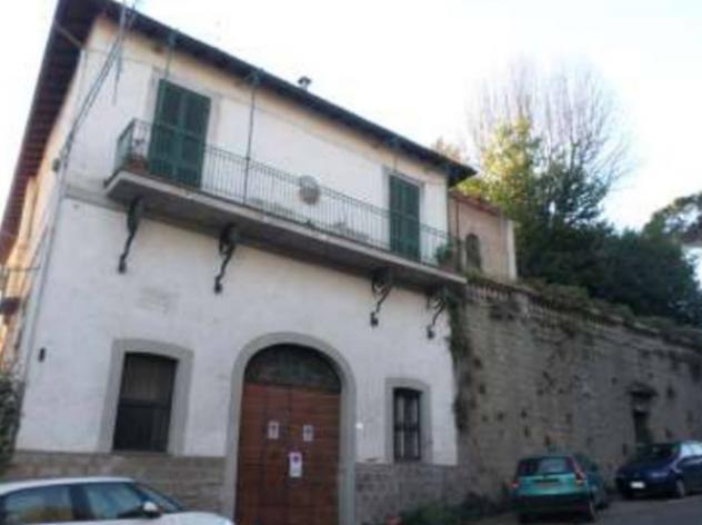 terreno edificabile in vendita a Ronciglione