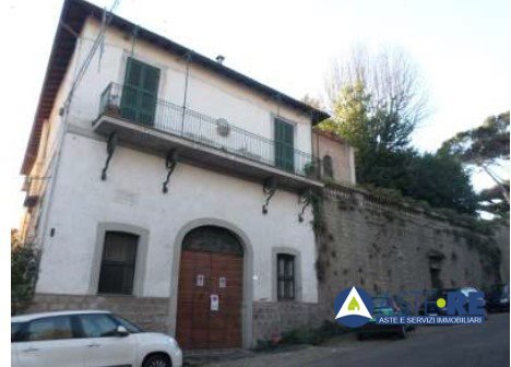 appartamento in vendita a Ronciglione