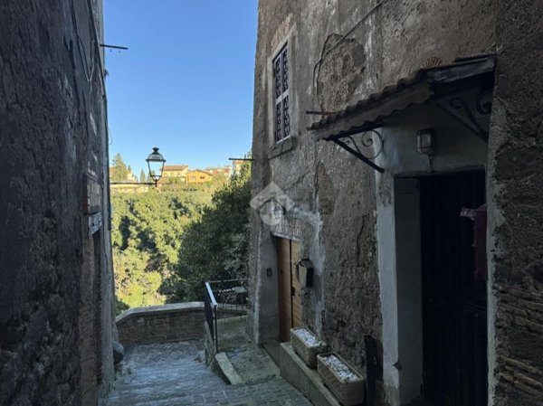 appartamento in vendita a Ronciglione