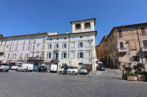 appartamento in vendita a Ronciglione