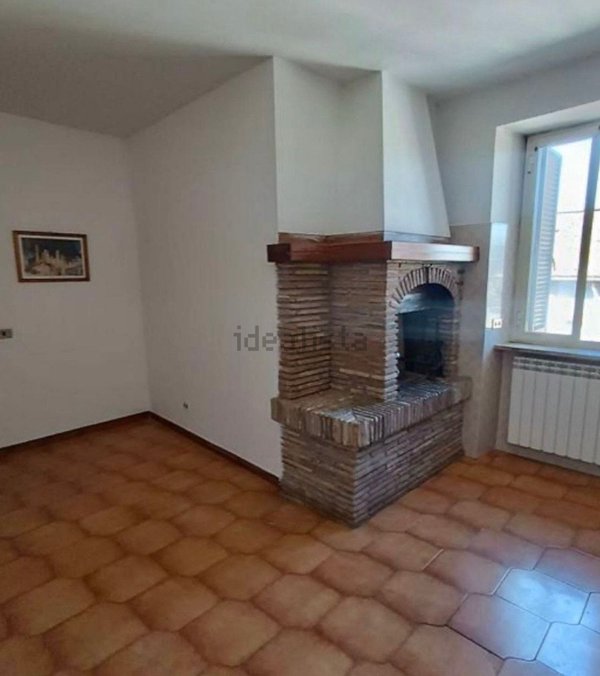 appartamento in vendita a Ronciglione