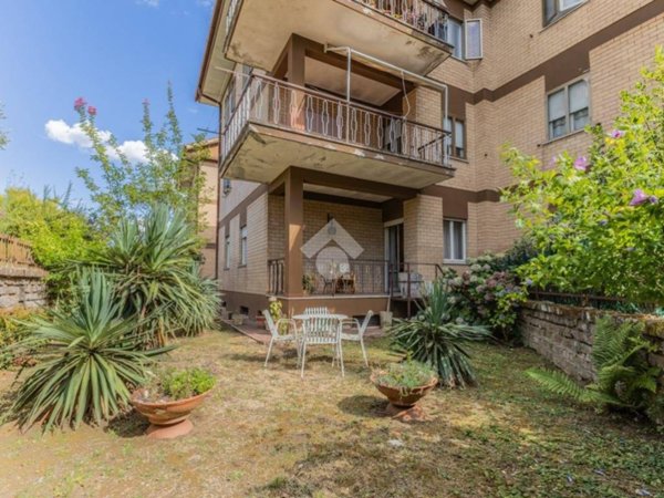 appartamento in vendita a Ronciglione