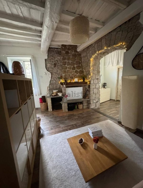 appartamento in vendita a Ronciglione