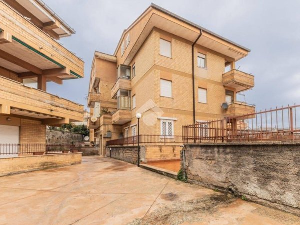 appartamento in vendita a Ronciglione