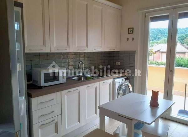 casa indipendente in vendita a Ronciglione