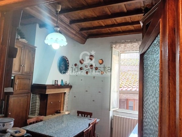 appartamento in vendita a Ronciglione