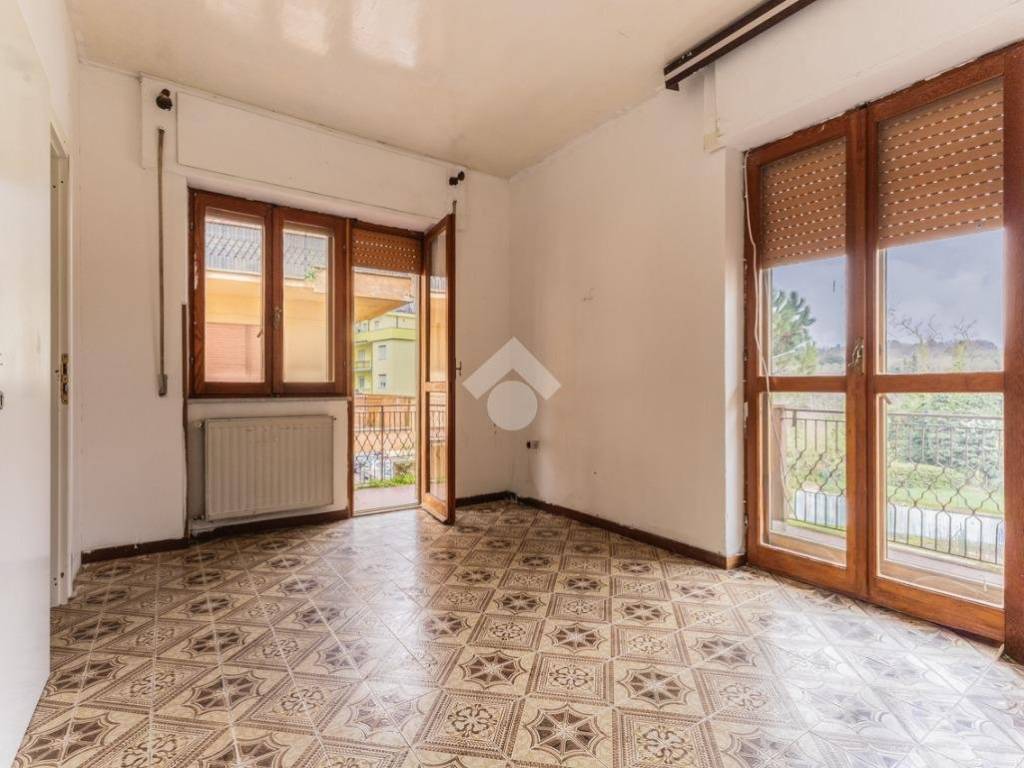 appartamento in vendita a Ronciglione