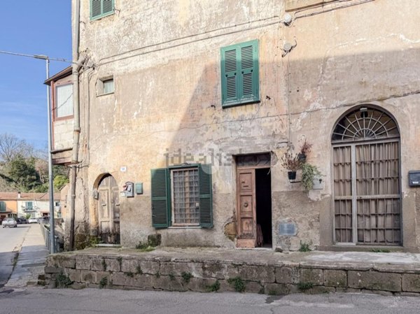 appartamento in vendita a Ronciglione