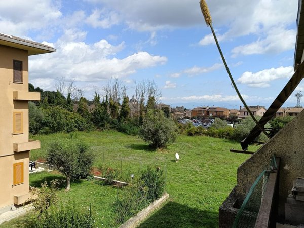 appartamento in vendita a Ronciglione