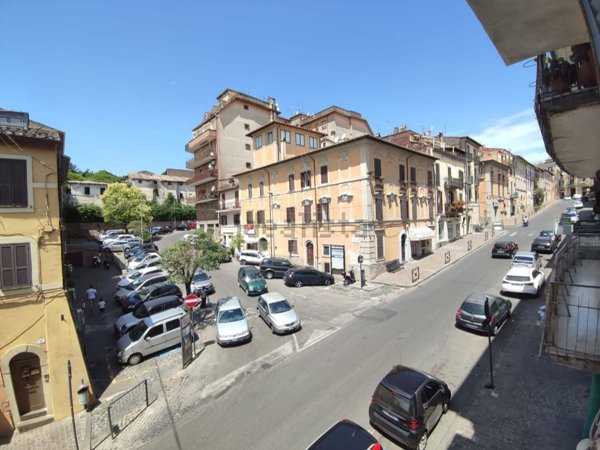 appartamento in vendita a Ronciglione