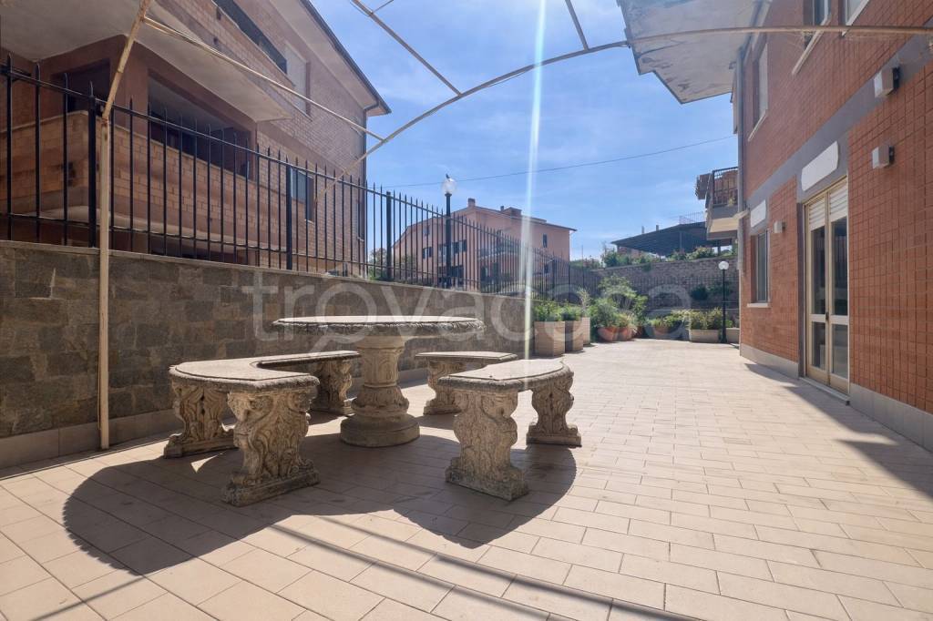 appartamento in vendita a Ronciglione