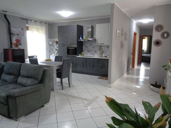 appartamento in vendita a Ronciglione