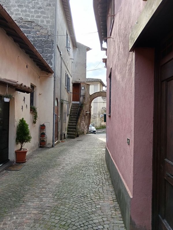 appartamento in vendita a Ronciglione