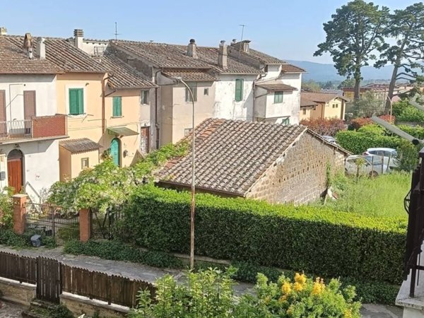 appartamento in vendita a Ronciglione