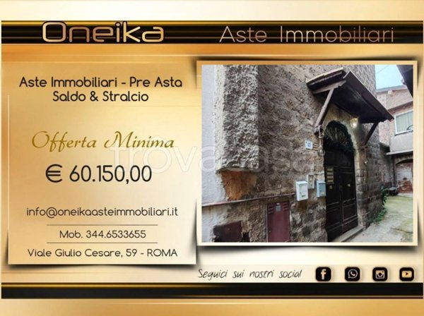 casa indipendente in vendita a Ronciglione