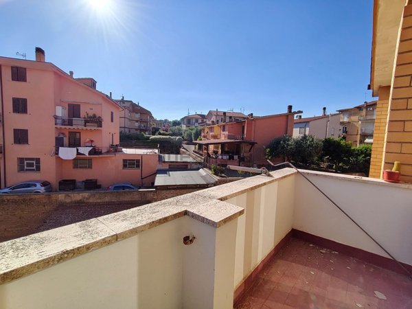 appartamento in vendita a Ronciglione