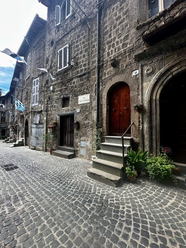 appartamento in vendita a Ronciglione
