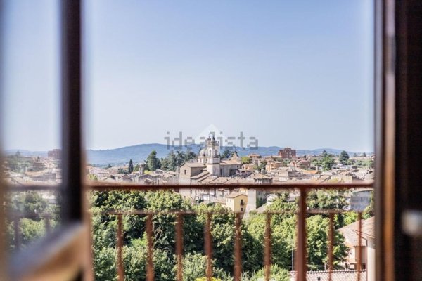 appartamento in vendita a Ronciglione