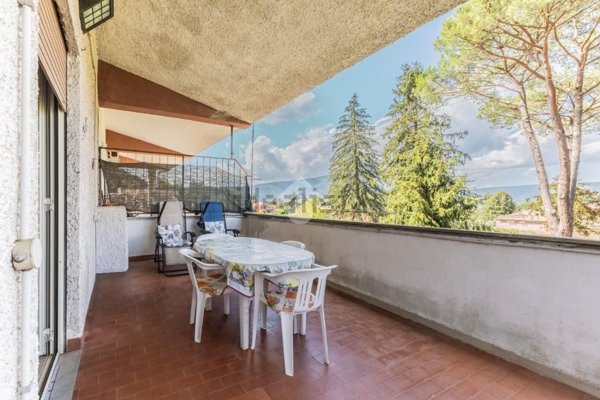 appartamento in vendita a Ronciglione