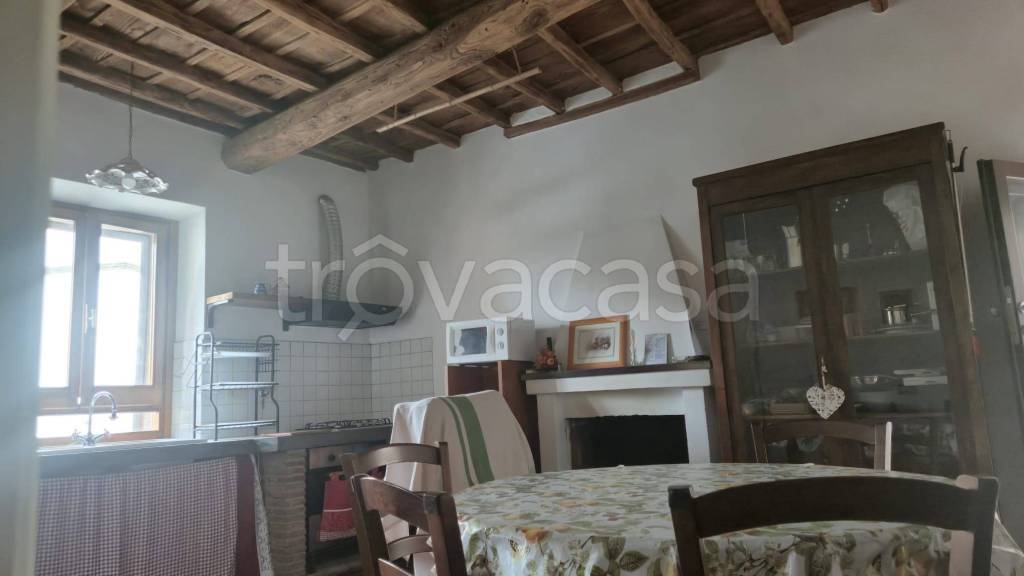 appartamento in vendita a Ronciglione