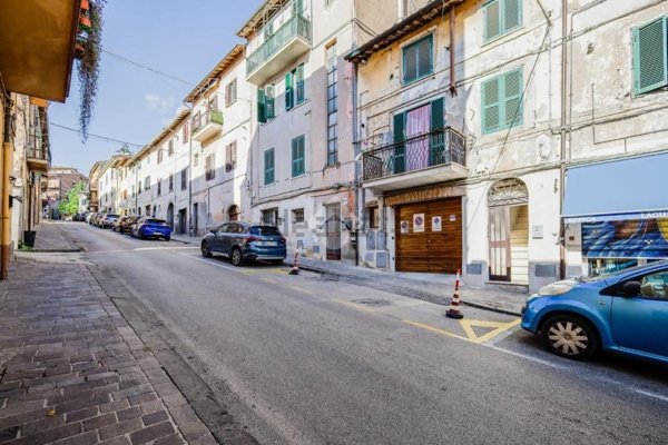 appartamento in vendita a Ronciglione