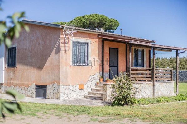 casa indipendente in vendita a Ronciglione