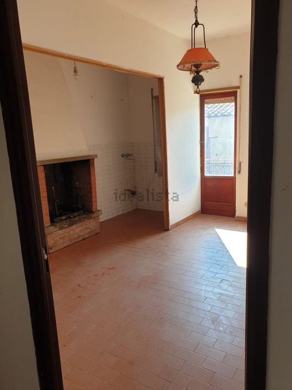 casa indipendente in vendita a Villa San Giovanni in Tuscia