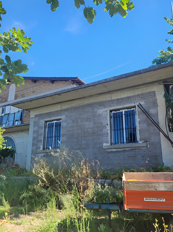 locale di sgombero in vendita a Villa San Giovanni in Tuscia