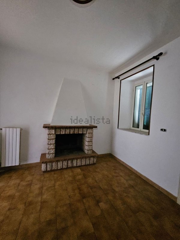 casa indipendente in vendita a Villa San Giovanni in Tuscia